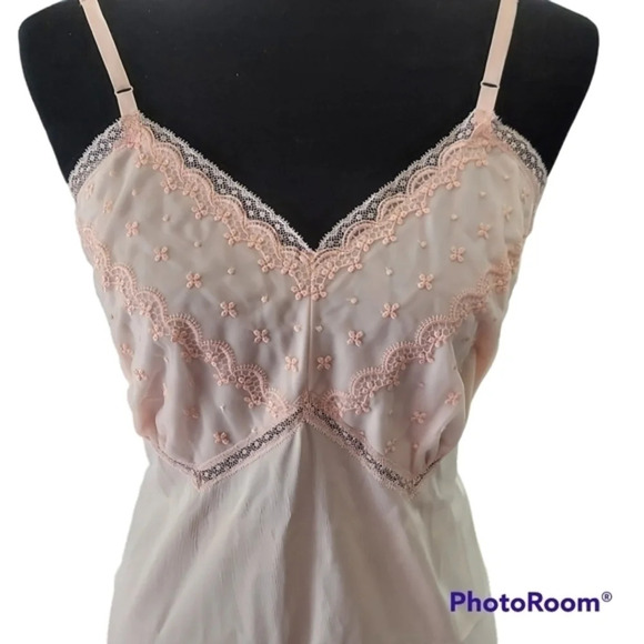 Vintage New Deadstock Pink Embroidered Kayser Slip Dress with original‎ tags - Picture 1 of 15